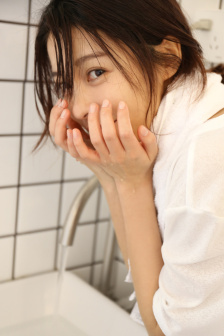 大度激吻原声拥吻